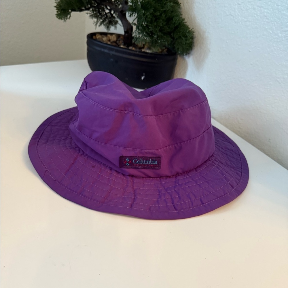 Columbia vintage Navy Blue Bucket Hat